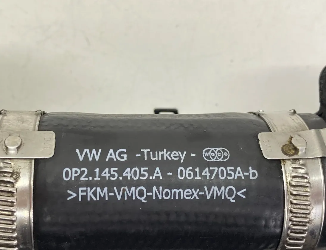 BENTLEY Bentayga 1 generation (2015-2024) Tuyau de tuyau de refroidisseur intermédiaire 0P2145673C,0P2145674C 34161011