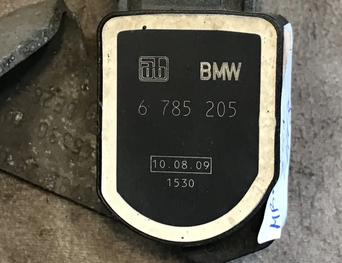 BMW Z4 E89 (2009-2017) Capteur de niveau avant droit 6785205 15316535