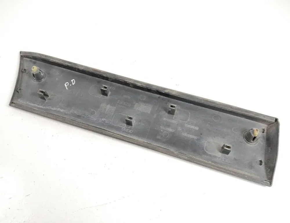 IVECO Daily 4 generation (2006-2011) Moulure de porte avant gauche 504099605,504099607 35287834