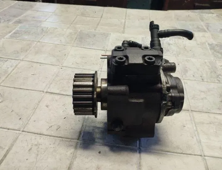 PEUGEOT 5008 1 generation (2009-2016) Pompe à carburant 5WS40894,9672605380,A2C53381555 18210237