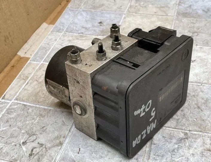 MAZDA 5 1 generation (2005-2010) Pompe ABS 5N612C405CC 18241320