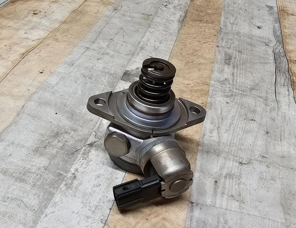 FORD USA Focus 3 generation (2011-2020) Pompe à carburant 000267,ND04R,CM5E9D376CB,15118 33982896