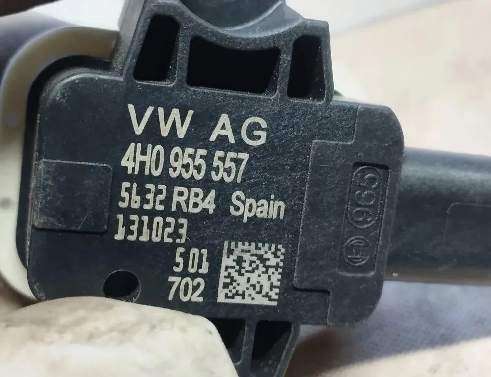 AUDI A6 C6/4F (2004-2011) Capteur de collision arrière gauche 4H0955557 33984567