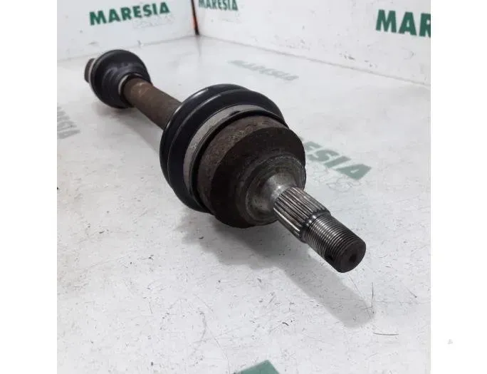 PEUGEOT 3008 Arbre de transmission avant gauche 3272LG,3272ZK,3272LE,3272TZ 26972740