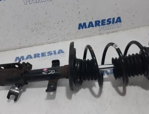 RENAULT Clio 4 generation (2012-2020) Amortisseur Avant Droit 543022511R,543026988,540103874R,543026988R 26975348