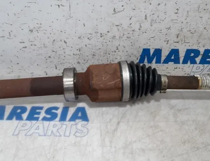 RENAULT Clio 4 generation (2012-2020) Arbre de transmission avant droit 391008834R,0391009101R,391009101R 26993661