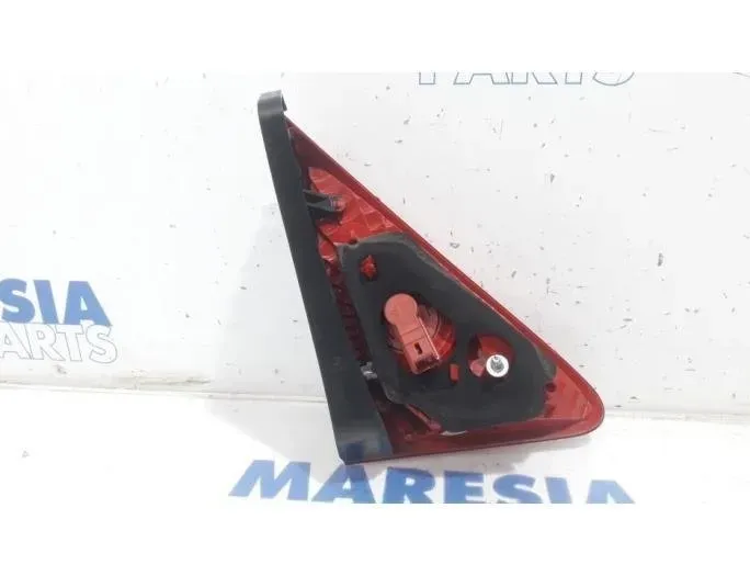 PEUGEOT 3008 1 generation (2010-2016) Feu arrière droit 6351HE,26030204,9683460980 27375595