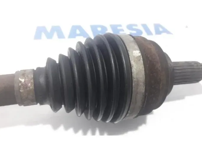 RENAULT Clio 4 generation (2012-2020) Arbre de transmission avant droit 391008834R,391009101R 27648552