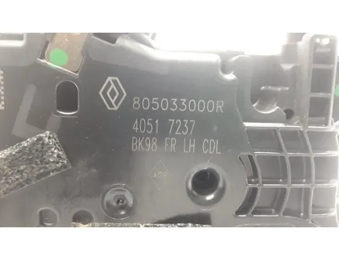 RENAULT Clio 4 generation (2012-2020) Autres parties du corps 40517237,805033000R 27653207