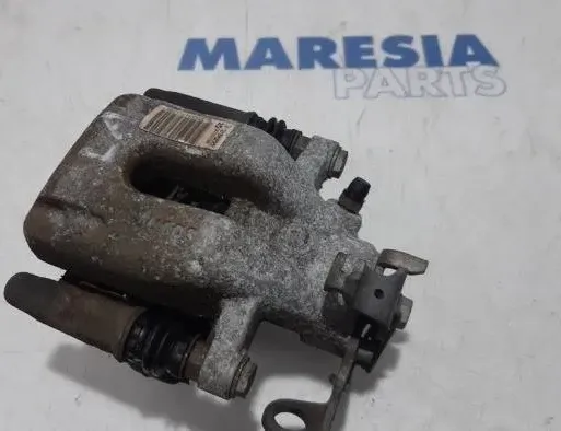 PEUGEOT 208 Peugeot 208 (2012-2015) Autres parties du corps 32053754,4404F9,77587,4400W5 27743850