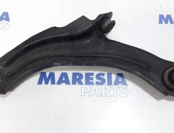 RENAULT Clio 4 generation (2012-2020) Fourche droite avant gauche 545055711R,545050399R 27772007