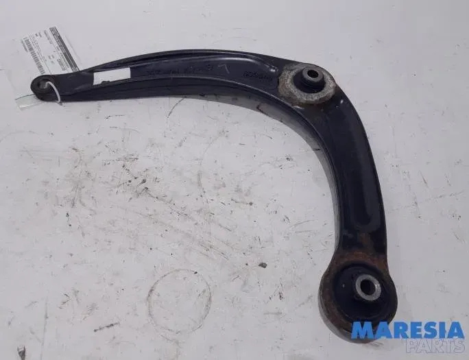 PEUGEOT 3008 1 generation (2010-2016) Autres parties du corps 833548,1643188780,3520V2 27784266