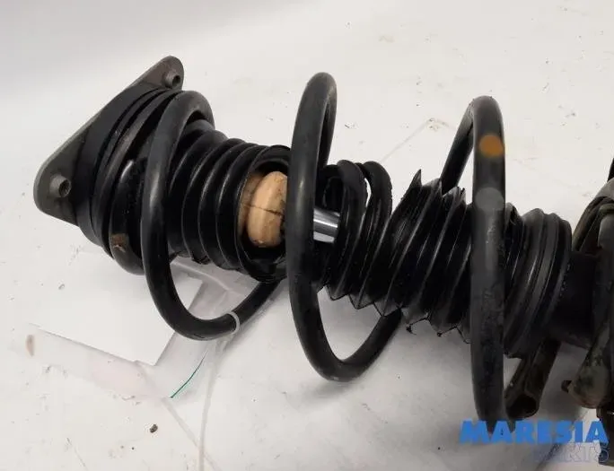 RENAULT Clio 4 generation (2012-2020) Amortisseur Avant Droit 543022511R,543025760R,540103874R 27787086