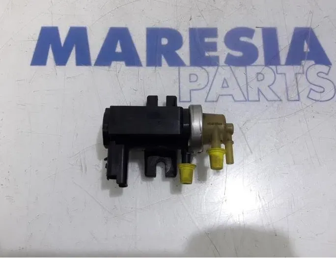 PEUGEOT 5008 1 generation (2009-2016) Électrovanne 9672875080 27834090