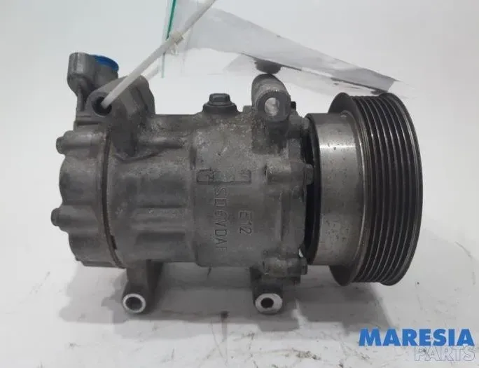 RENAULT Twingo 2 generation (2007-2014) Pompe de climatisation 8200578856,7711368902,03214901262,8200819568 27923742