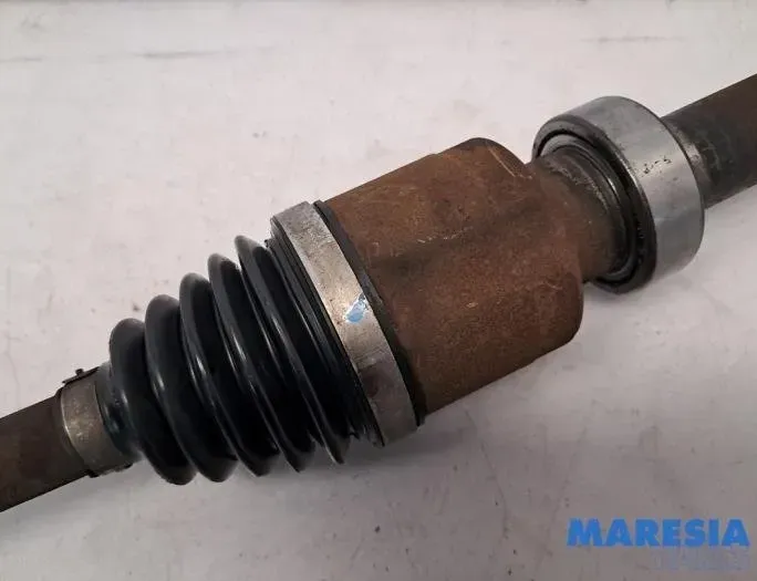 RENAULT Clio 4 generation (2012-2020) Arbre de transmission avant droit 391008834R,391009101R 28444405