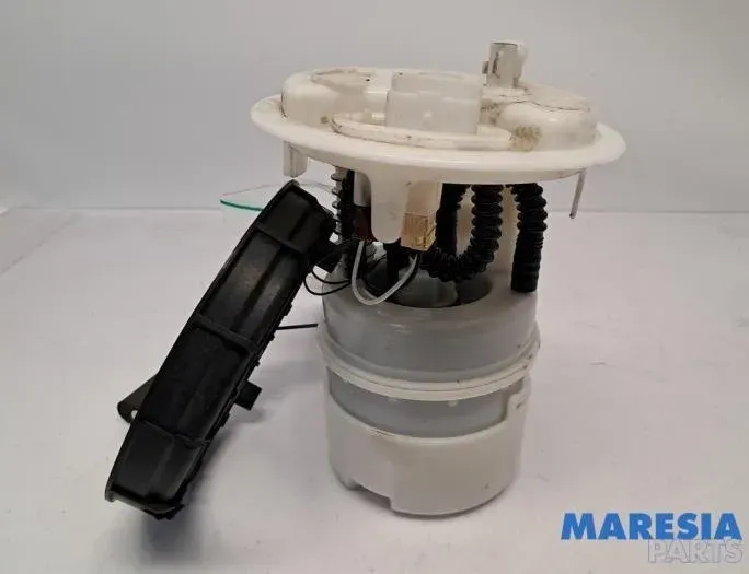 CITROËN C5 2 generation (2008-2017) Pompe à carburant 1525TC,9687223580,153130 28463327