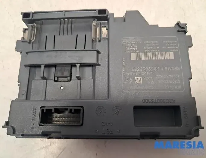 RENAULT Clio 4 generation (2012-2020) Calculateur d'unité de commande du moteur 7701209427,8200604932,251503211R,251506978R,A2C84331300,285906535R,237103353R,237104736R,284B11867R,237103352R,8200589080,805640003R,285975016R,285974809R,285901934R,487004399R 28718275