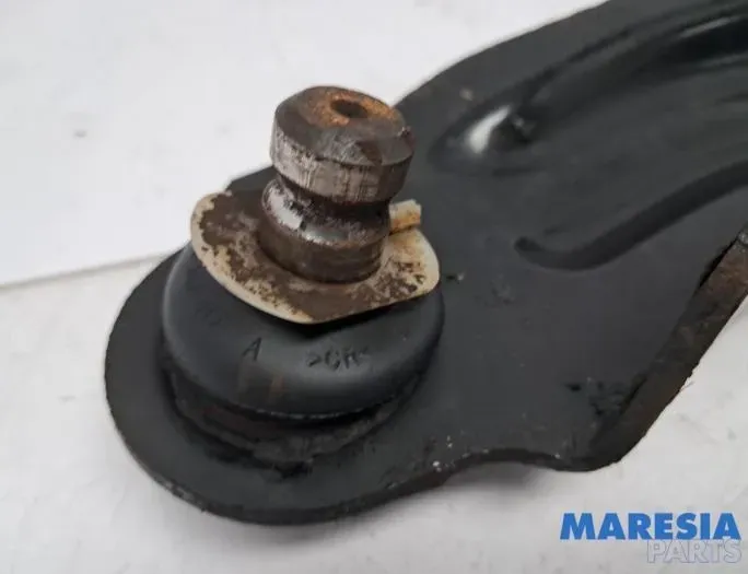 RENAULT Clio 4 generation (2012-2020) Fourche droite avant gauche 545050399R,545055711R 33000440