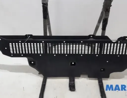 RENAULT Clio 4 generation (2012-2020) Autres parties du corps 555286563R,555286563 33143778