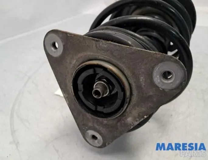 RENAULT Clio 4 generation (2012-2020) Amortisseur Avant Gauche 543026988R,543022511R,543025760R 33531209