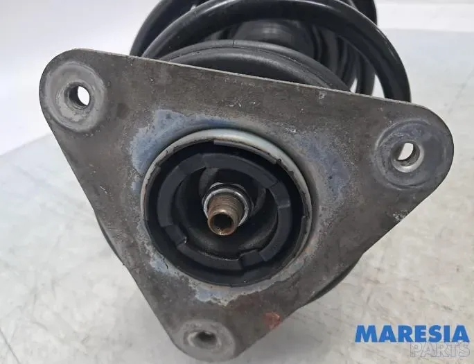 RENAULT Clio 4 generation (2012-2020) Amortisseur Avant Droit 543026988R,543022511R,540103930R,543025760R 34997963