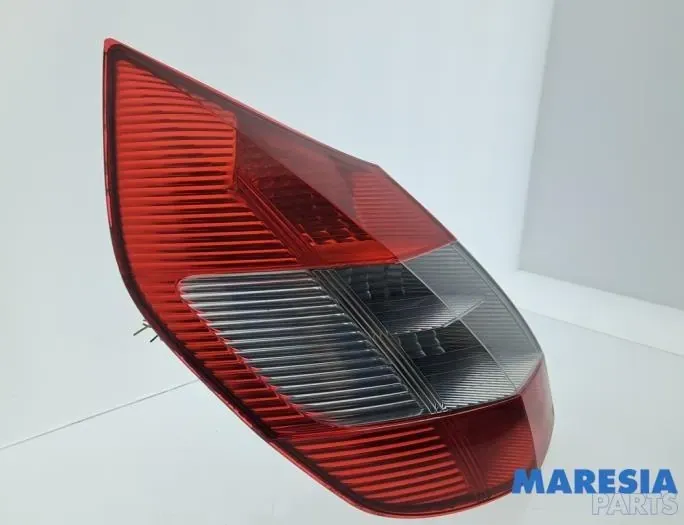 RENAULT Scenic 2 generation (2003-2010) Feu arrière gauche 8200493374,008200493374 34495522