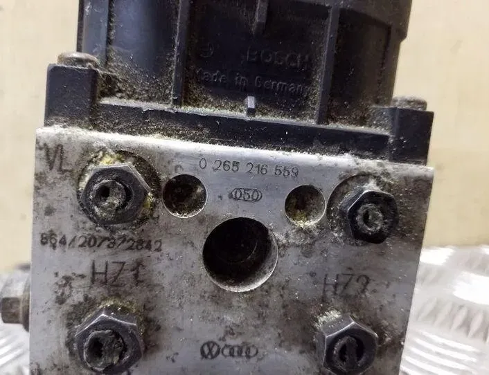 AUDI A4 B5/8D (1994-2001) Pompe ABS 0265216559,0273004281,8E0614111AB 26151444