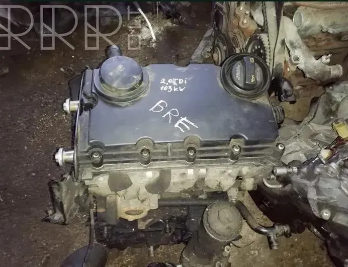 AUDI A6 C6/4F (2004-2011) Moteur BRE 26234069