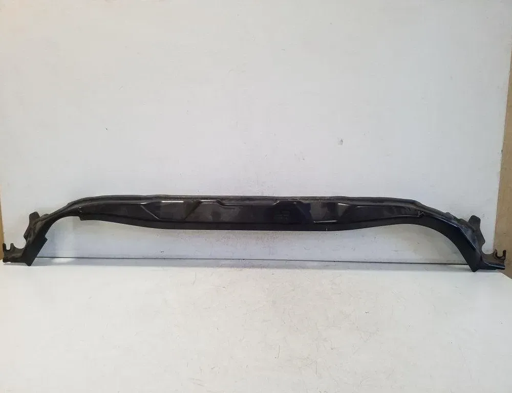 AUDI A1 GB (2018-2024) Garniture de capot d'essuie-glace avant 82A805275 32171296