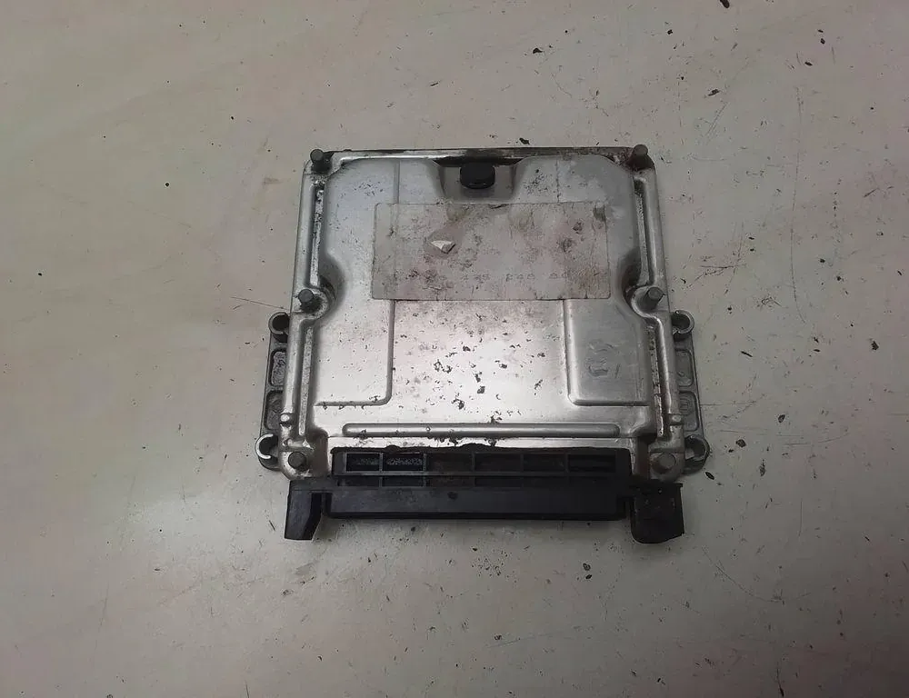 PEUGEOT 307 1 generation (2001-2008) Calculateur d'unité de commande du moteur 0281010747,9643524880,EDC15C2 34184819