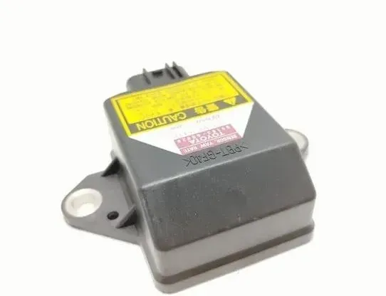 LEXUS RX 2 generation (2003-2009) Capteur d'accélération 1745005430,8918360020 22635412