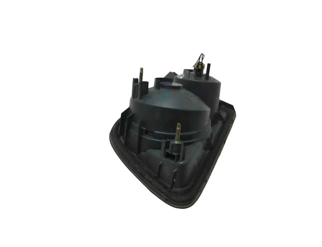 MAZDA 6 GG (2002-2007) Feu arrière de hayon côté gauche 22661971 27813531