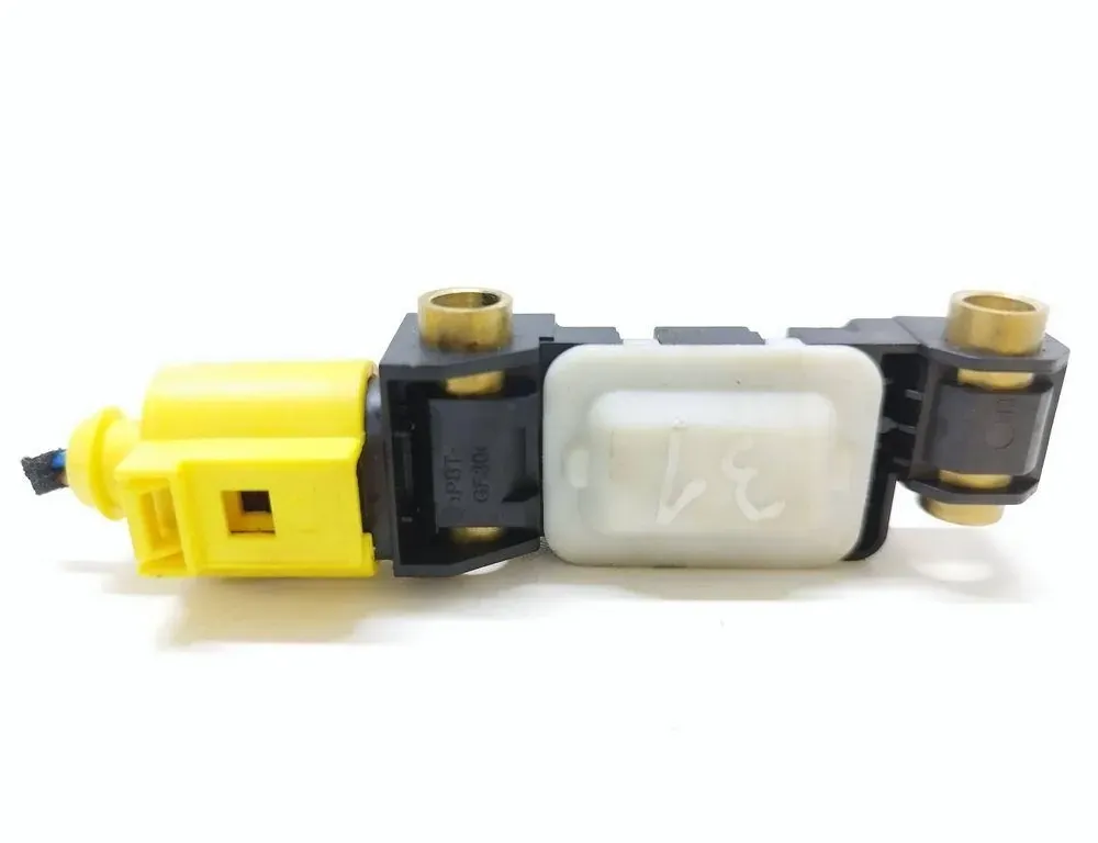 AUDI A6 C5/4B (1997-2004) Capteur d'impact arrière droit 8E0959643E 33561880