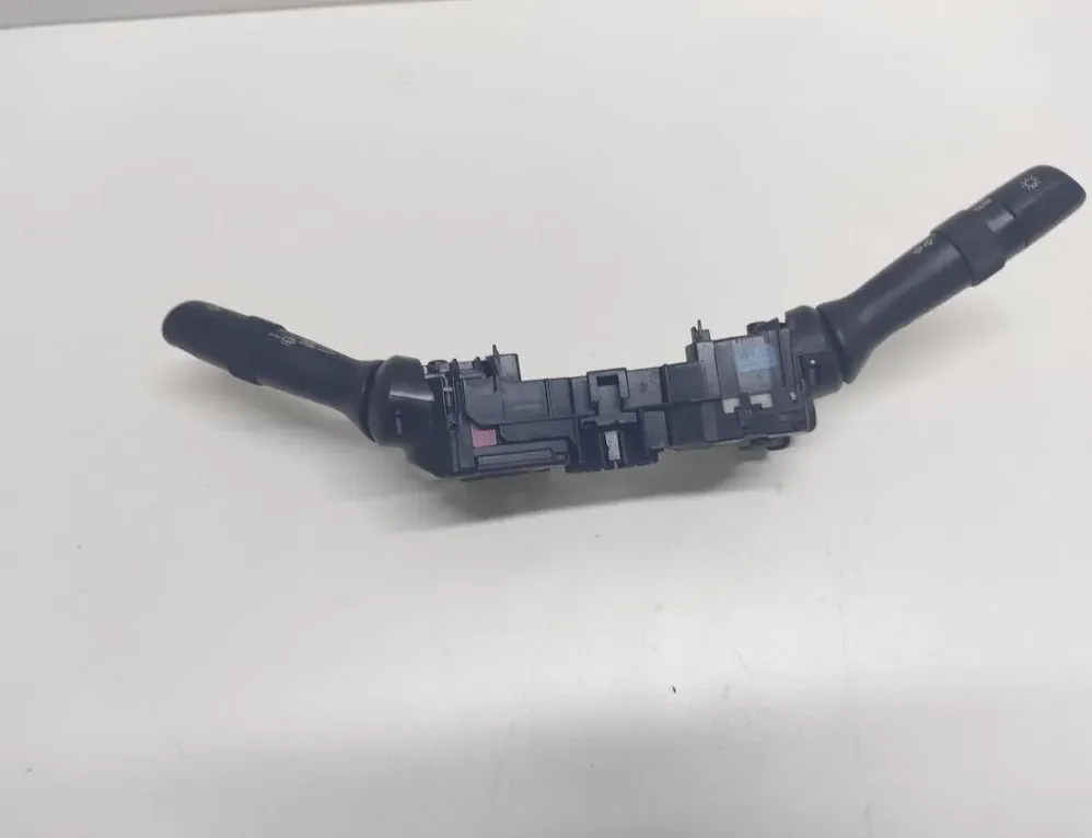 LEXUS GS 3 generation (2005-2012) Interrupteur de manette d'essuie-glace 17F111 34935520