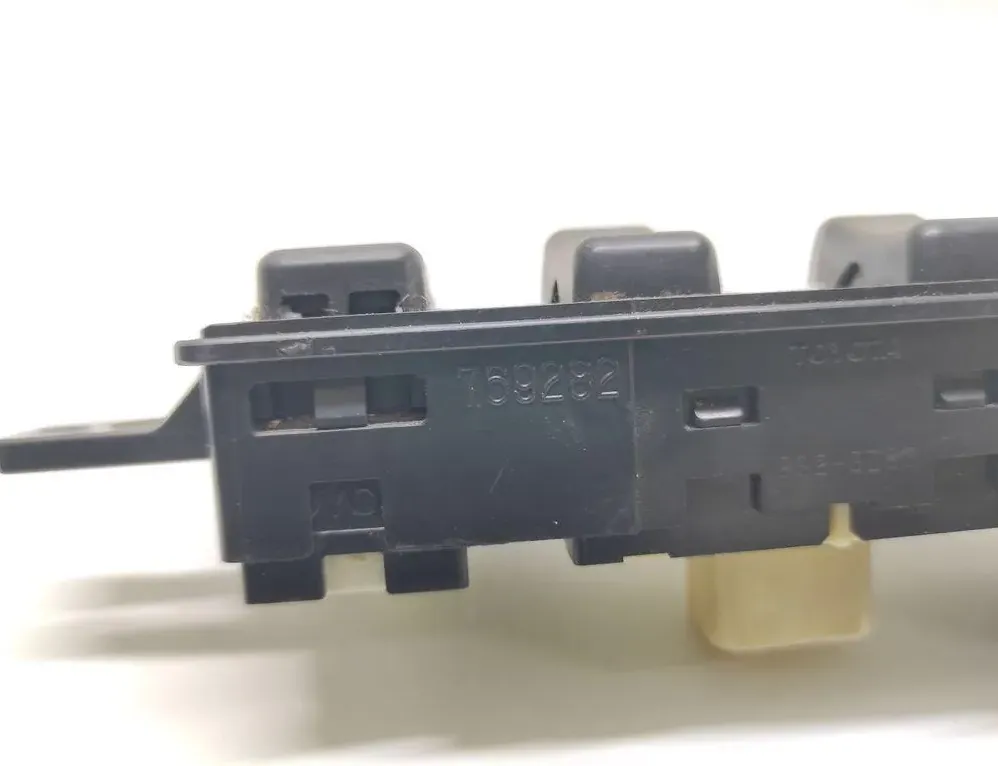 LEXUS GS 2 generation (1997-2004) Interrupteur de chauffage de siège 769282 34869827