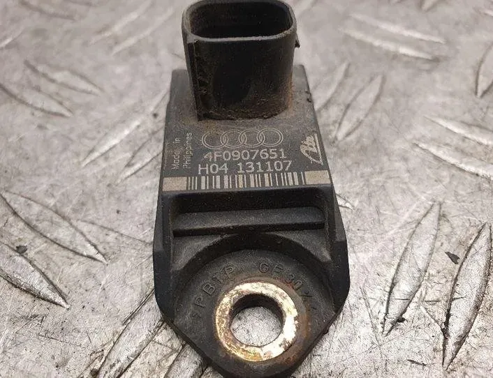 AUDI A6 C6/4F (2004-2011) Capteur d'impact côté droit 4F0907651 24163205