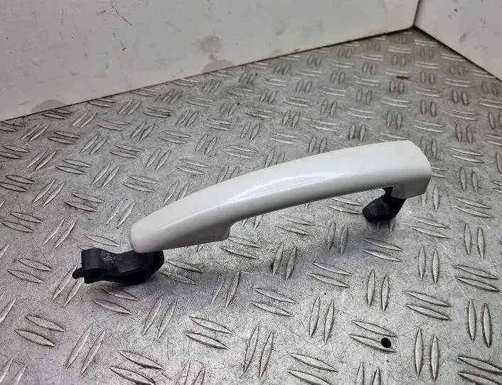 PEUGEOT 3008 1 generation (2010-2016) Poignée extérieure de porte arrière gauche 96845614,9684561477 24173323