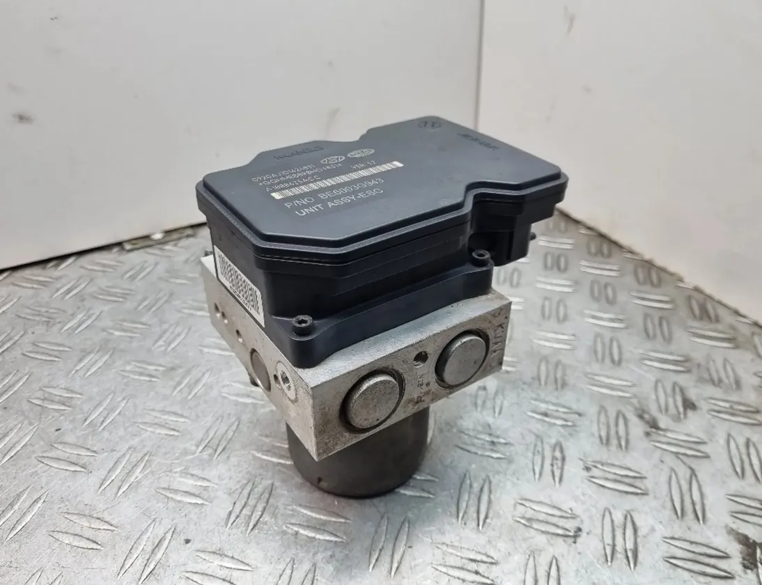 KIA Rio 3 generation (2011-2017) Pompe ABS A1000623ACC,589201W770,BE6003G943 27728341