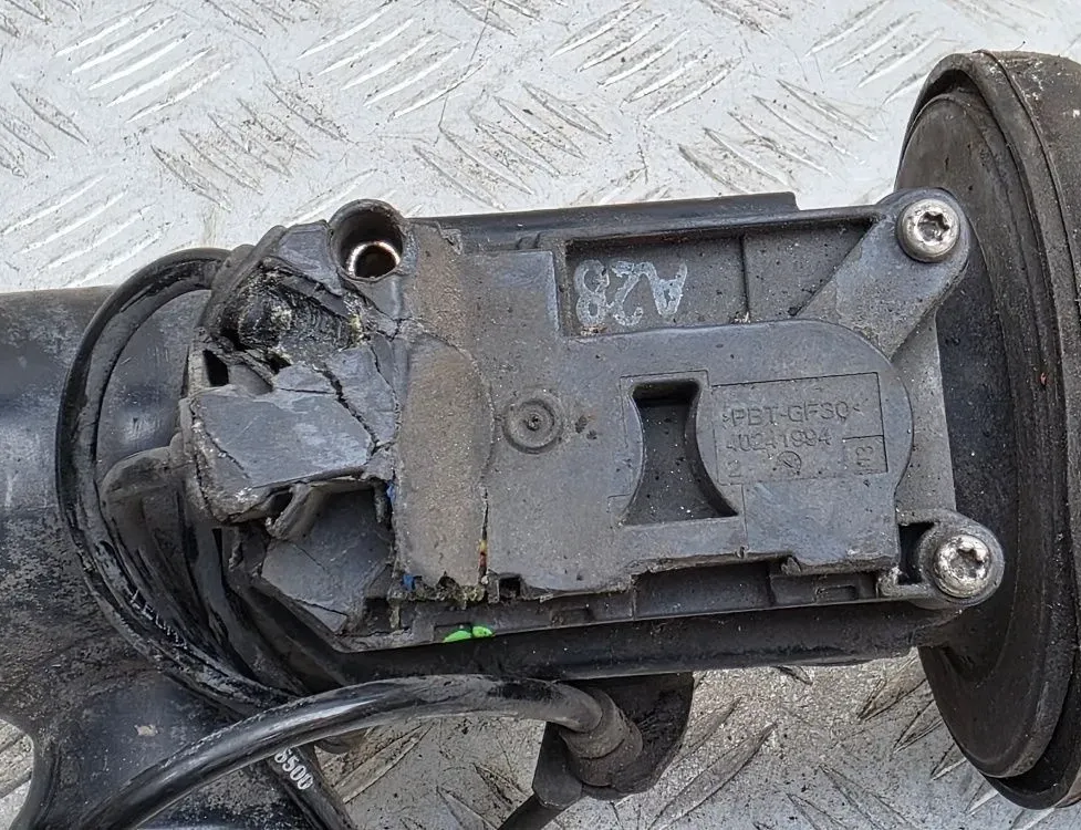 BMW 6 Series F06/F12/F13 (2010-2018) Amortisseur arrière gauche 6850963,37126850963 33001128