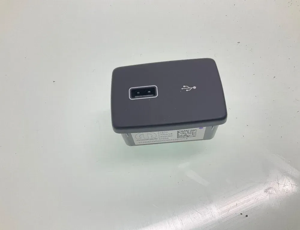 CITROËN Jumper 3 generation (2006-2024) USB 03270,07356855900 33804824