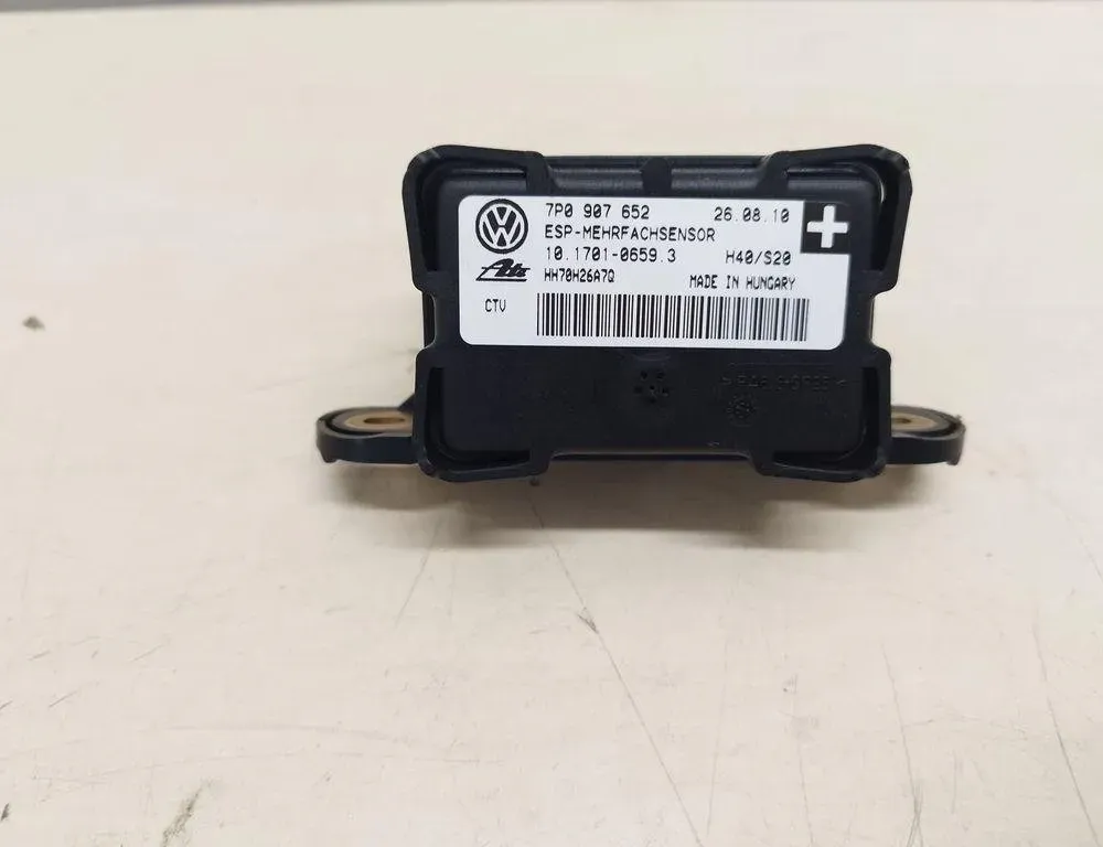 VOLKSWAGEN Touareg 2 generation (2010-2018) Capteur d'accélération 7P0907652 31417846