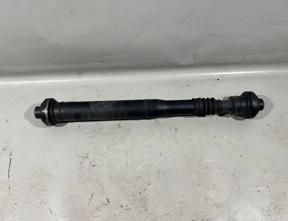 VOLKSWAGEN Touareg 2 generation (2010-2018) Arbre de transmission court de boîte de vitesses 7P0521101H 31418198