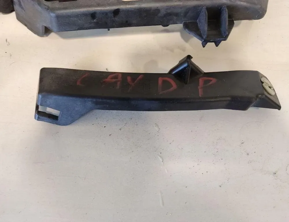 PORSCHE Cayenne 958 (2010-2018) Support de pare-chocs arrière droit 7P5807045 31420746