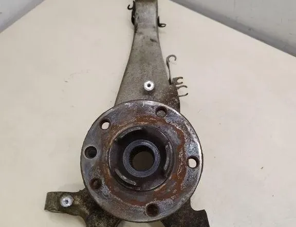 VOLKSWAGEN Touareg 2 generation (2010-2018) Moyeu De Roue Avant Droit 7P0407246A 31423979