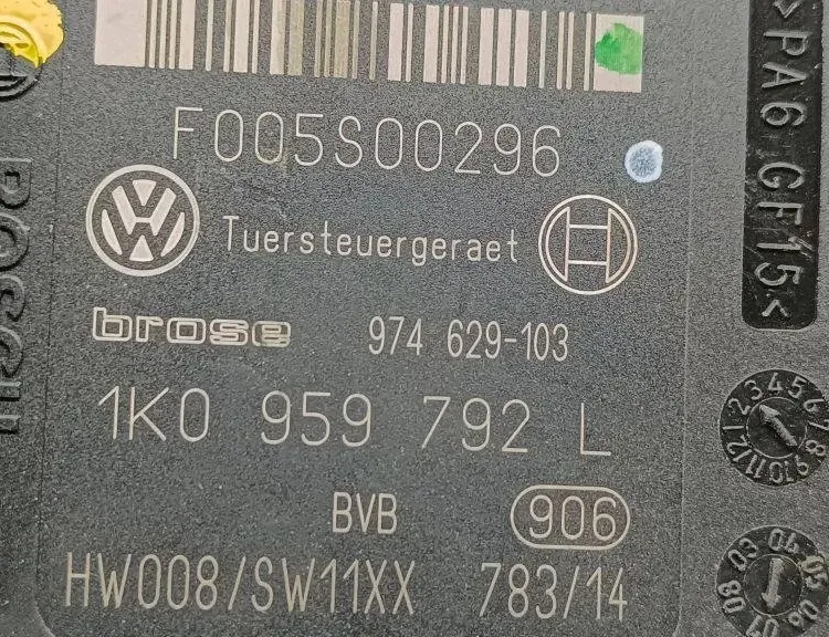 VOLKSWAGEN Passat B7 (2010-2015) Lève-vitre de porte avant gauche 974629103,1K0959792L 31897966