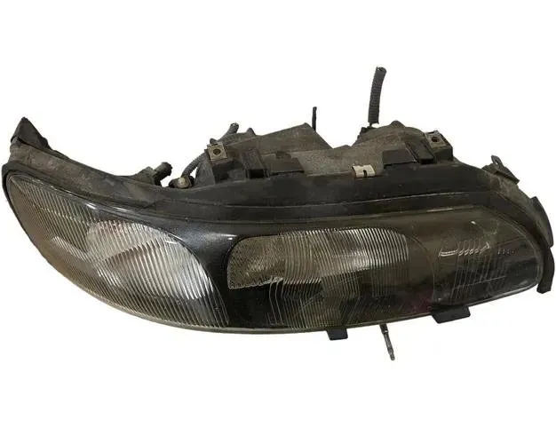 VOLVO S60 1 generation (2000-2009) Phare avant gauche 26560702