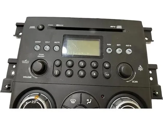 SUZUKI Grand Vitara 2 generation (2005-2014) Lecteur de musique avec GPS 1543138,16130002 26569213