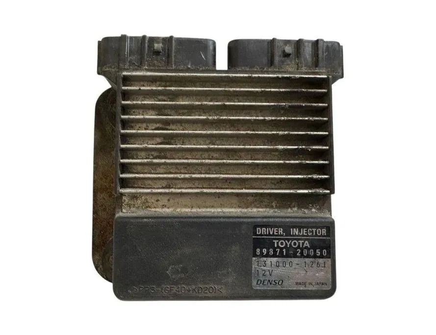 TOYOTA Avensis Verso 1 generation (2001-2003) Calculateur d'injecteurs de carburant 8987120050 30434745