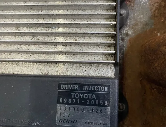 TOYOTA Hilux 7 generation (2005-2015) Calculateur d'injecteurs de carburant 8987120050 32838074